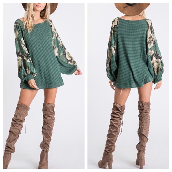 Solid waffle knit mix and matched boxy chic top - Picture 4 of 13